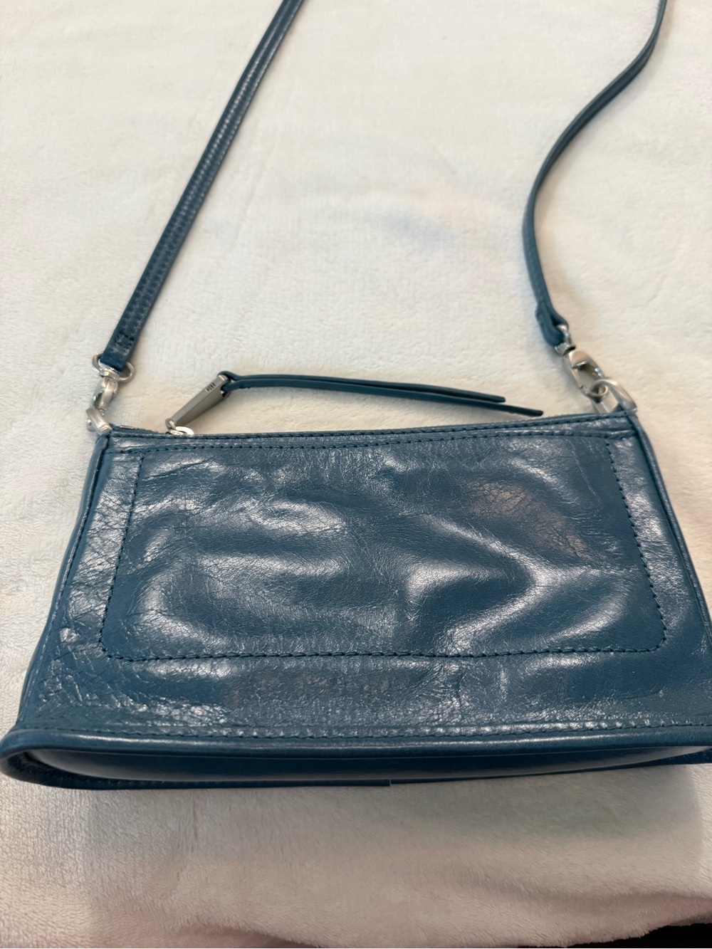 HOBO international Cadence Crossbody Bag In Rivera Blue Zipper Closure EUC